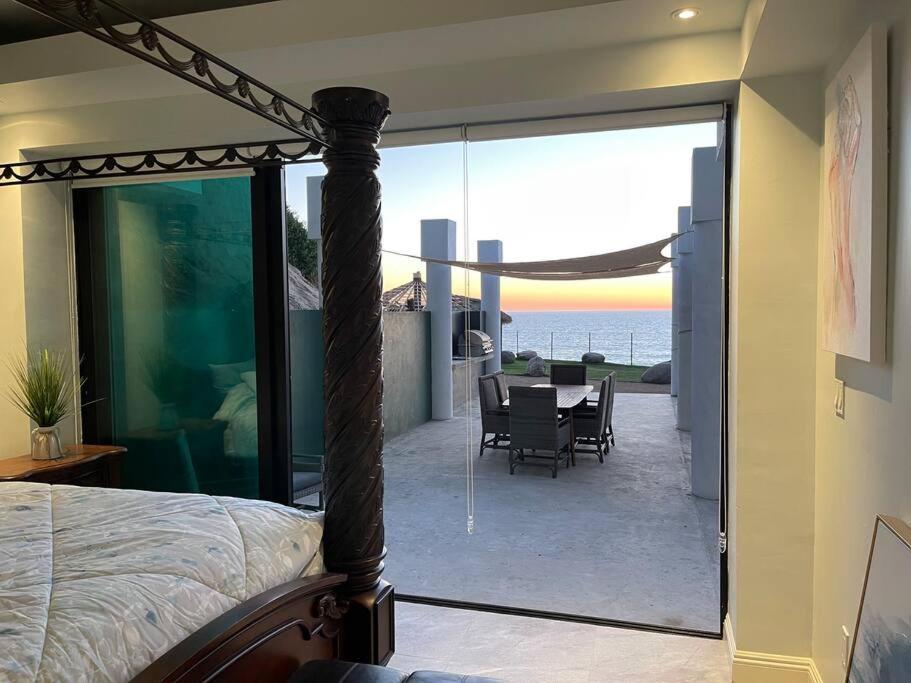 Triton'S Playhouse Beachfront Primo Tapia Luaran gambar
