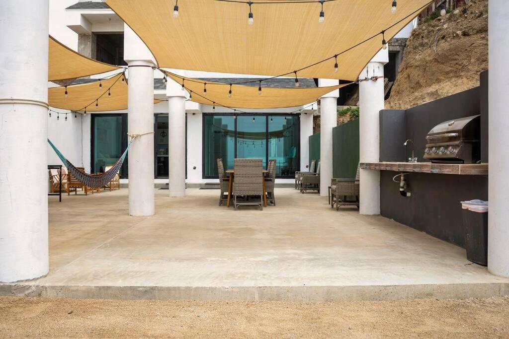 Triton'S Playhouse Beachfront Primo Tapia Luaran gambar